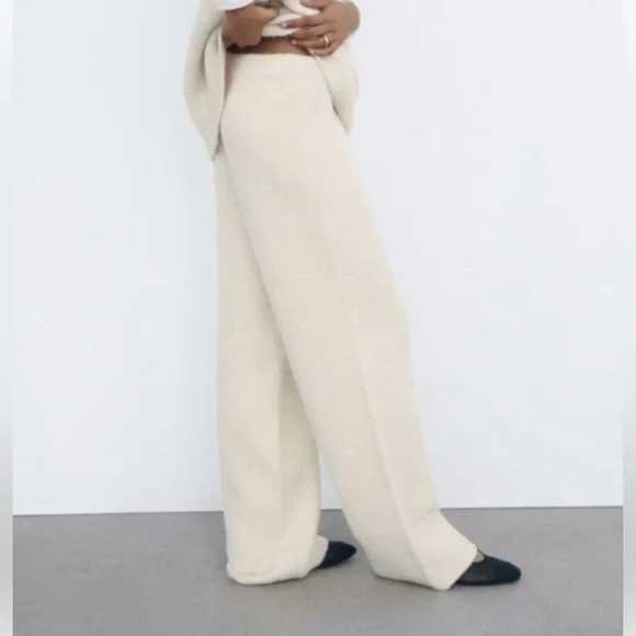 NWT Zara High Rise Boucle Sweater Pants Ivory/Metallic Size Medium - Picture 1 of 9
